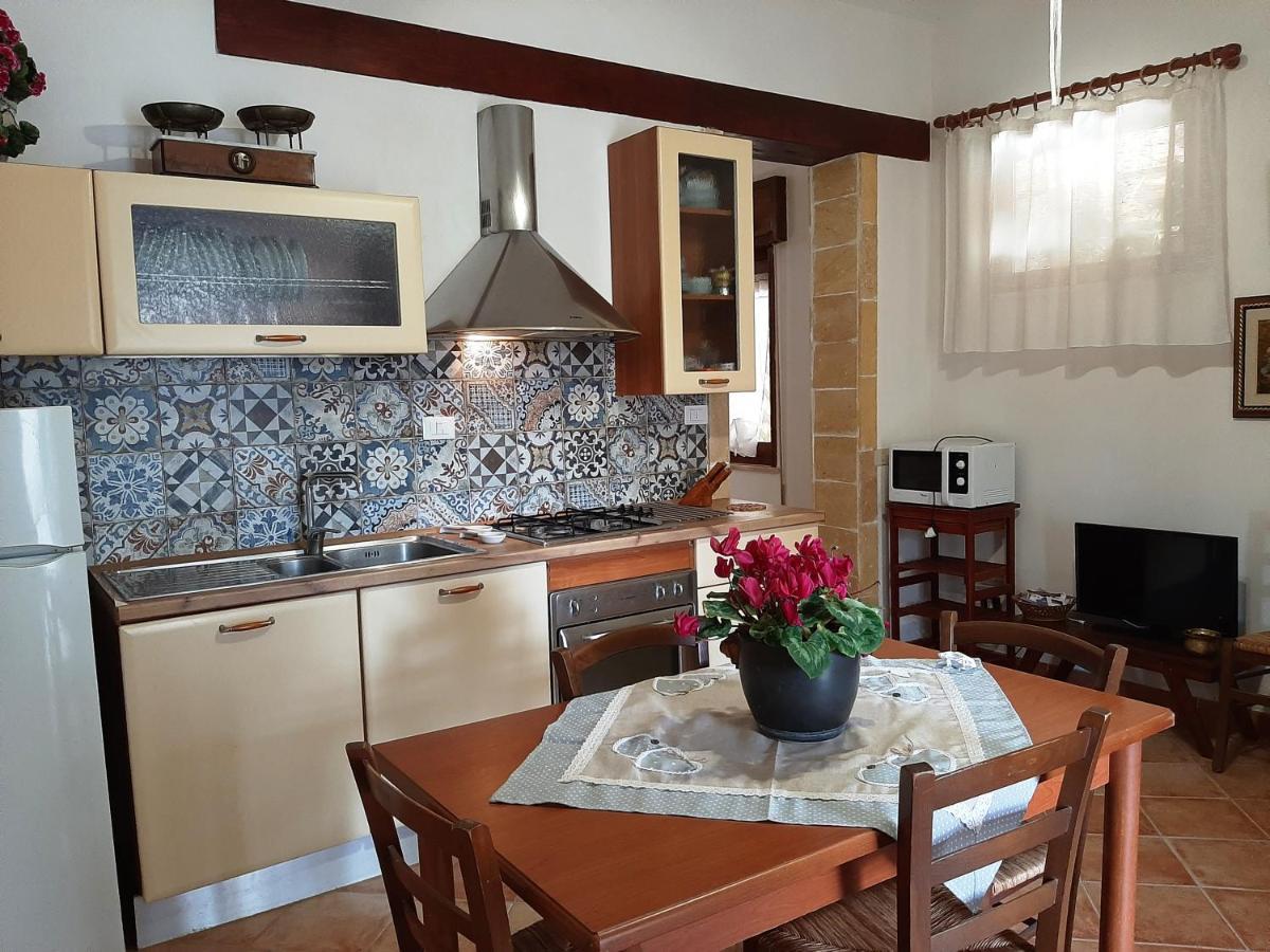 Villa Siciliana Con Piscina "Dal Picciotto" 马尔萨拉 外观 照片
